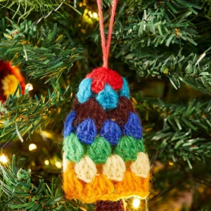 Crochet tree