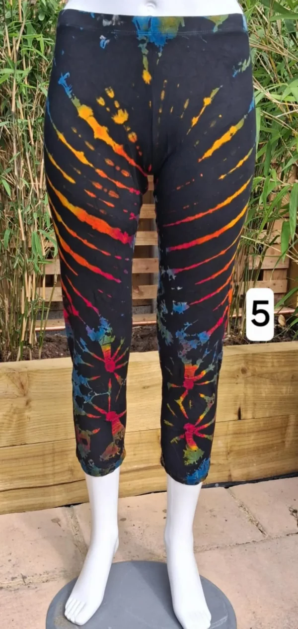 tie dye cropped leggings black style 5