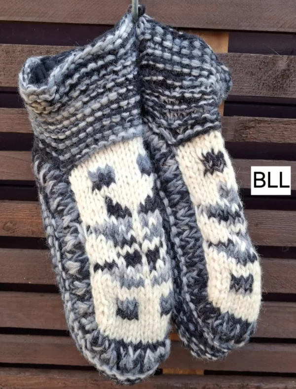 black fleece lined slipper socks L
