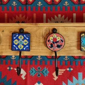 chunky 4 hook holder