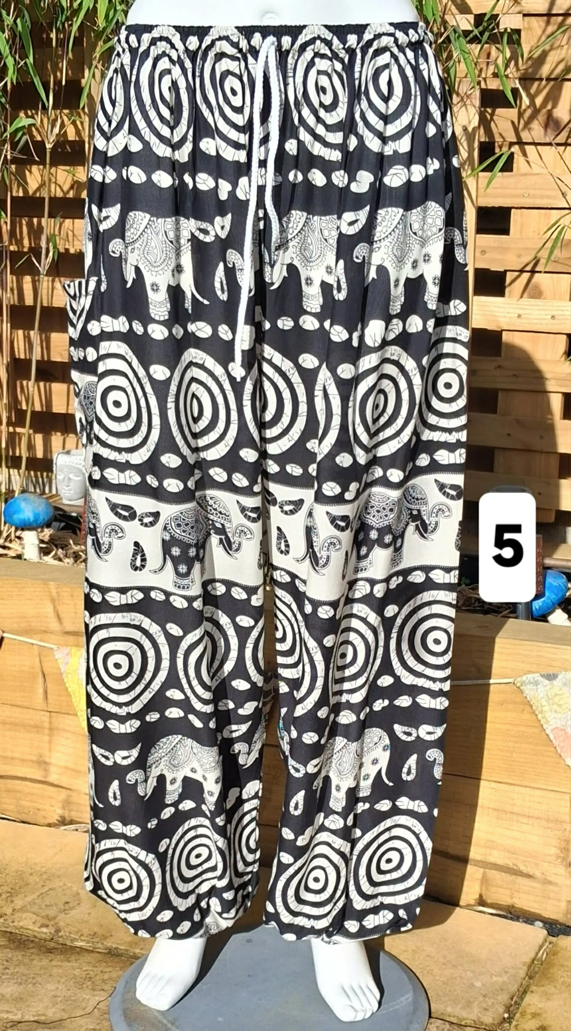 curvy harem trousers style 5