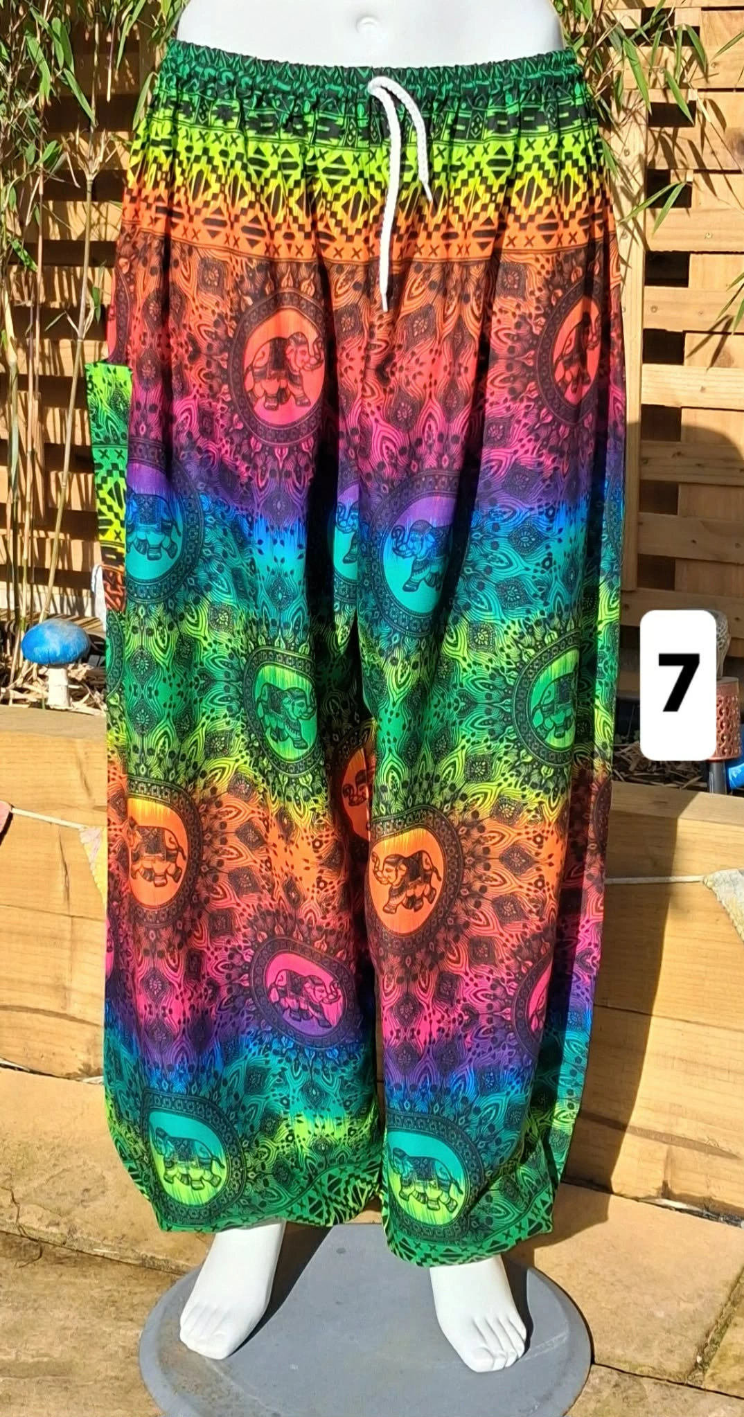 curvy harem trousers style 7