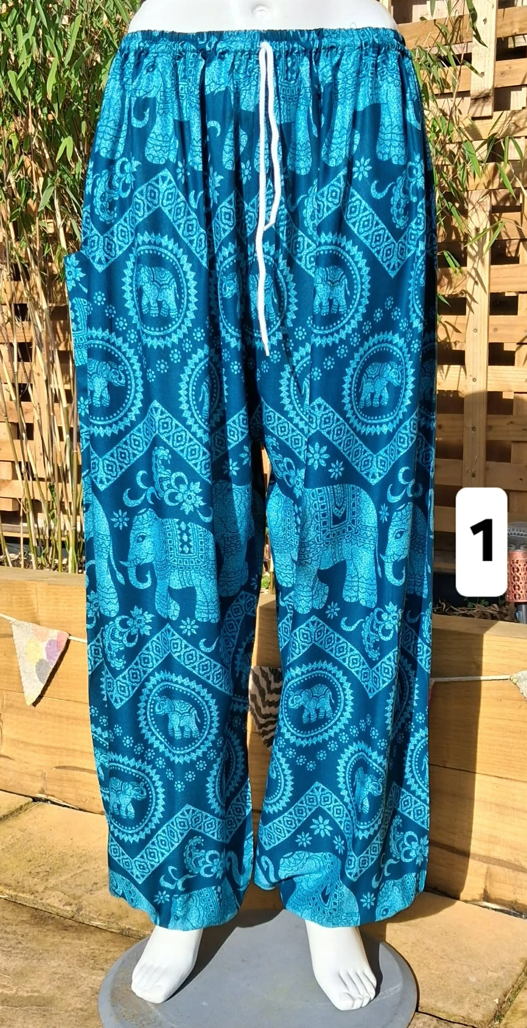 curvy harem trousers style 1