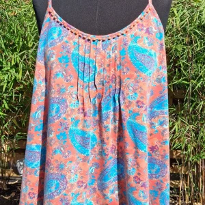 pom pom vest top (pre-loved)