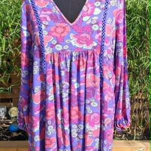 floral long sleeved top (pre-loved)