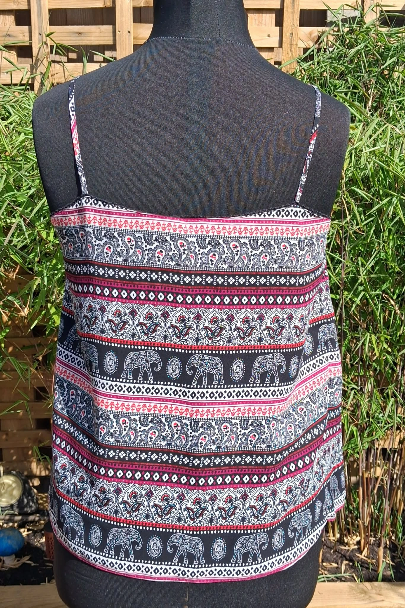 elephant vest top (pre-loved) - Image 2