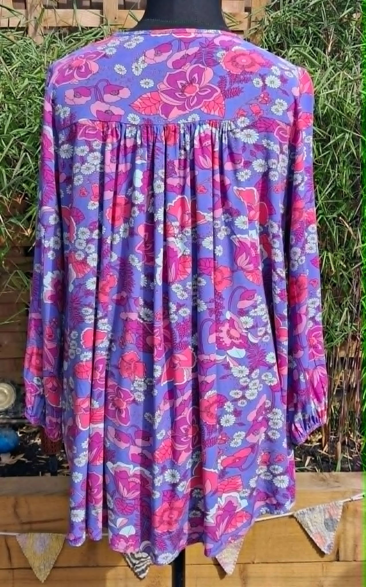 floral long sleeved top (pre-loved) - Image 2