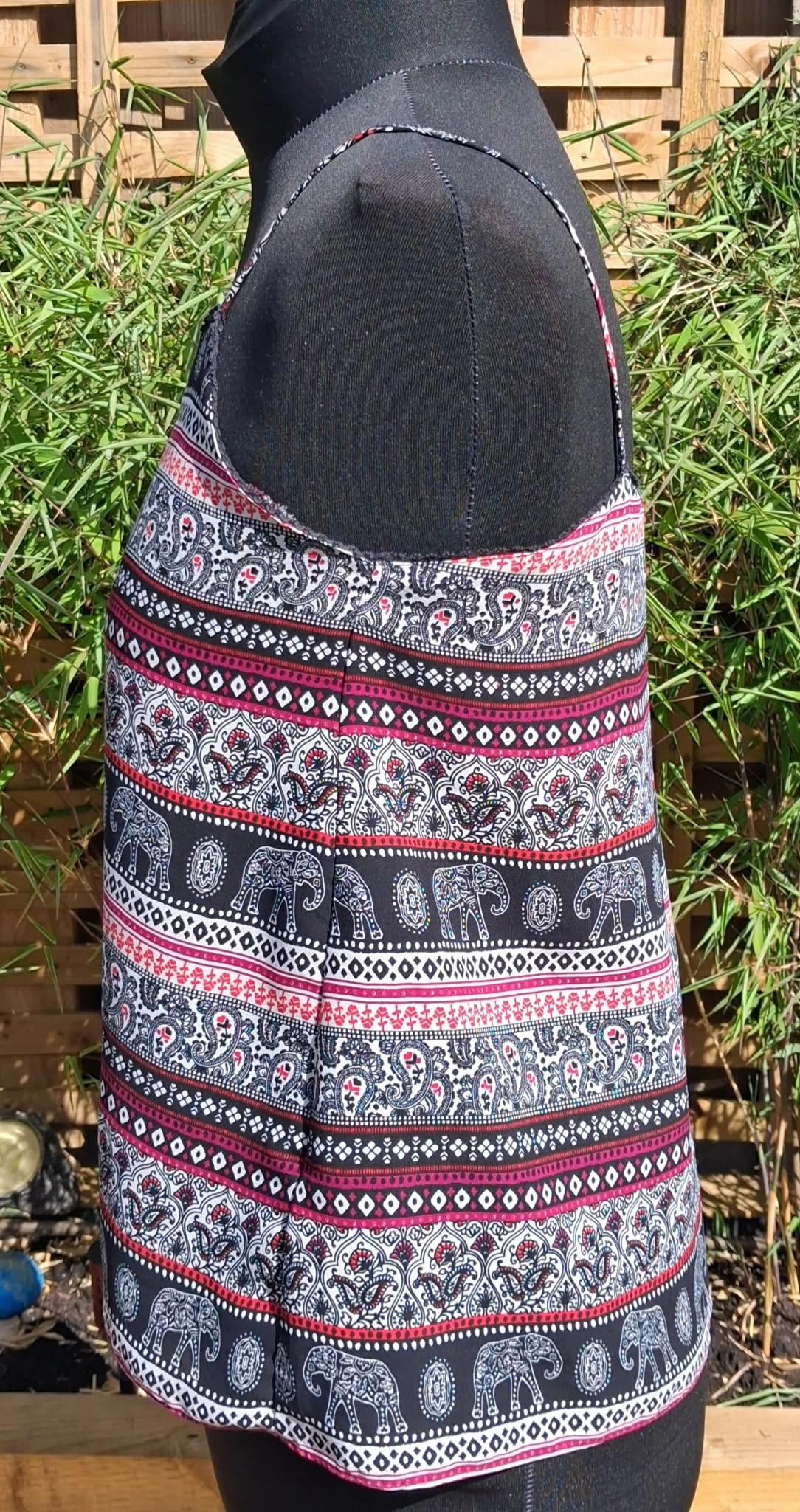 elephant vest top (pre-loved) - Image 3