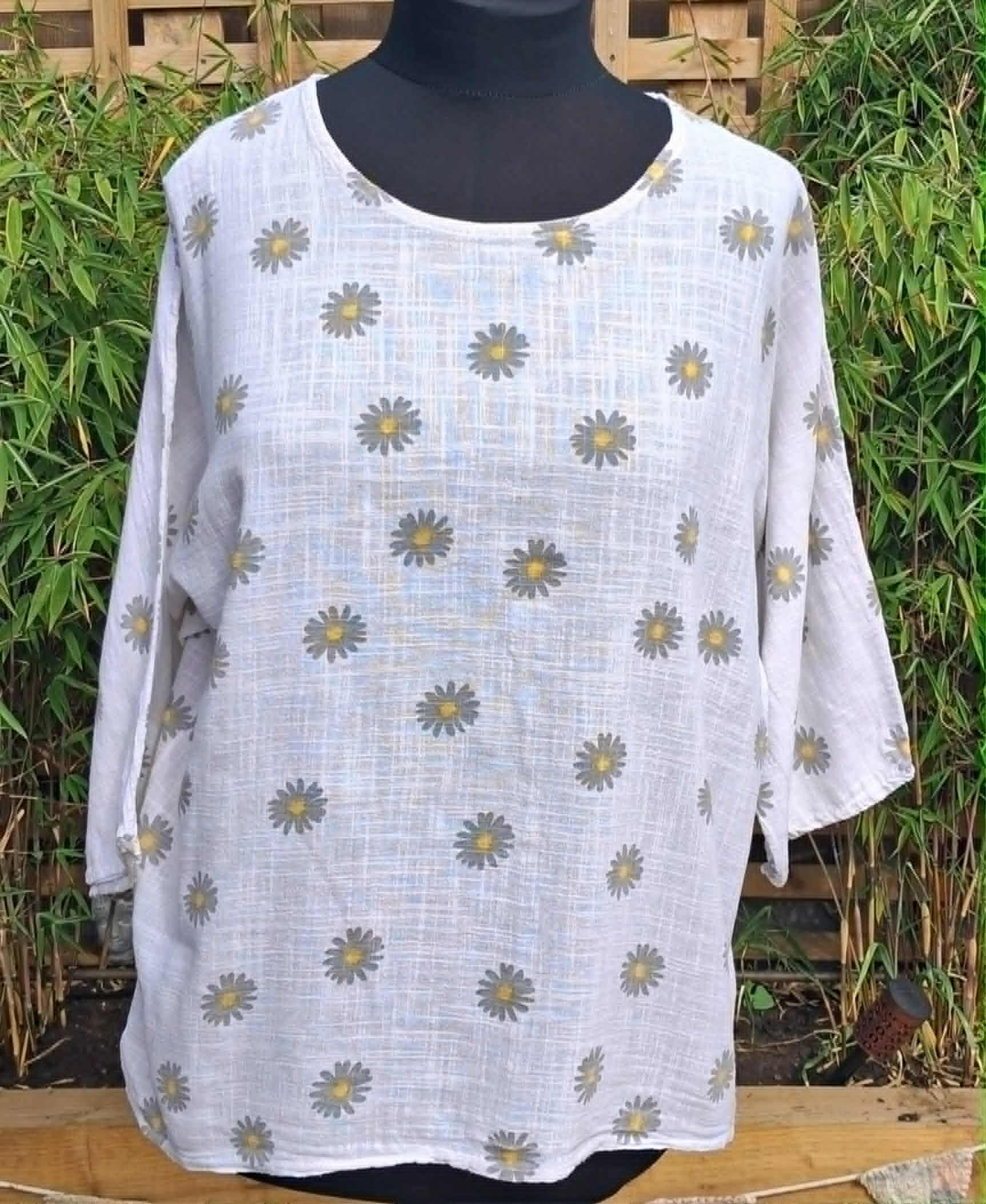 flower top (pre-loved)