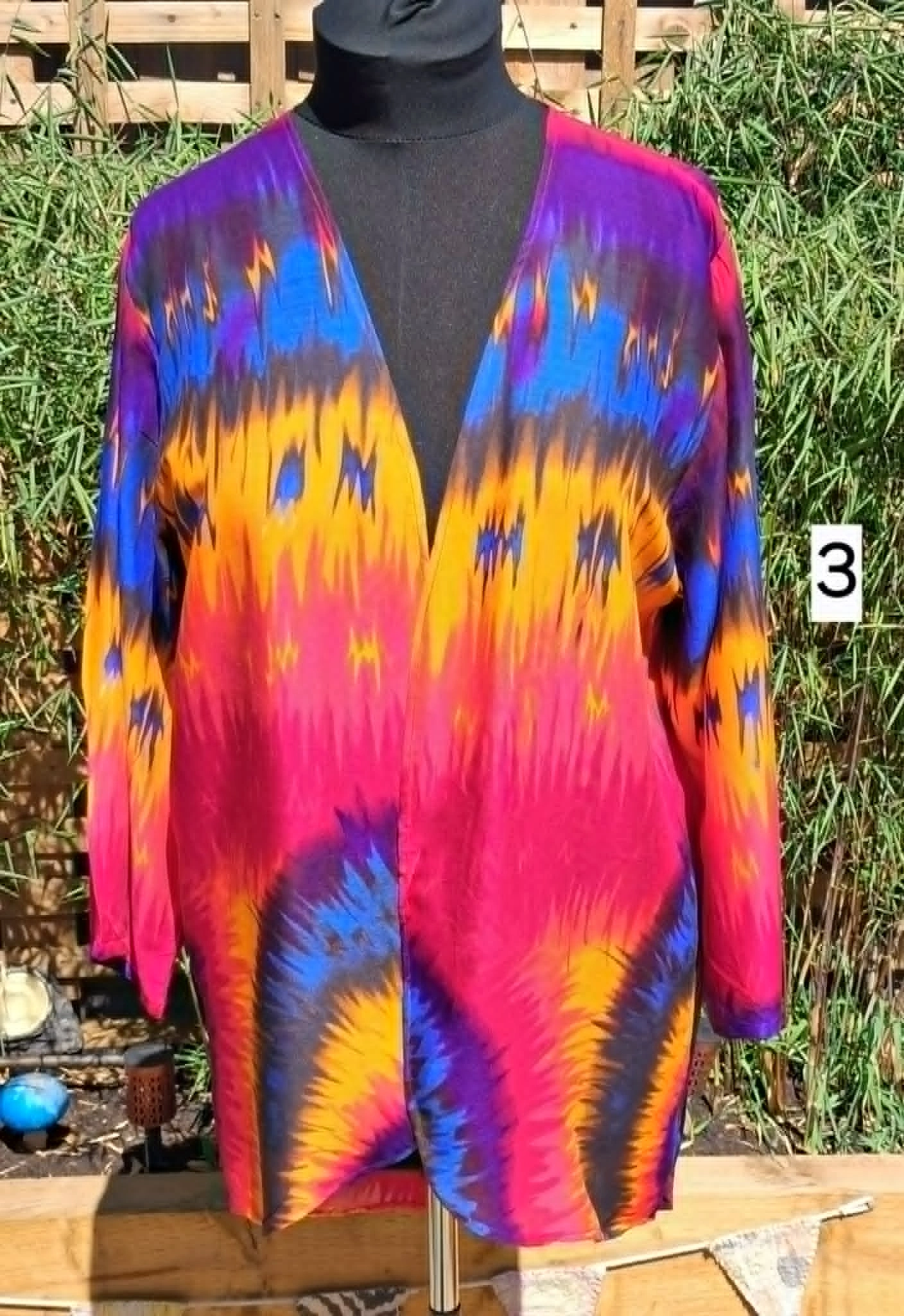 swirl tie dye shrug style 3